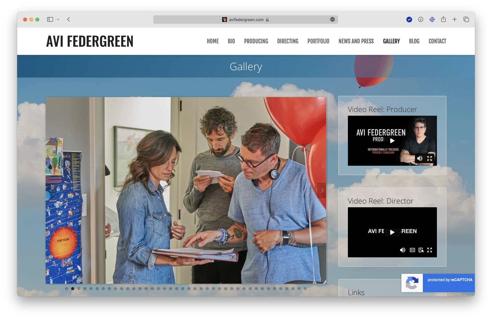 A screen shot of a website featuring Avi Federgreen working with actors.