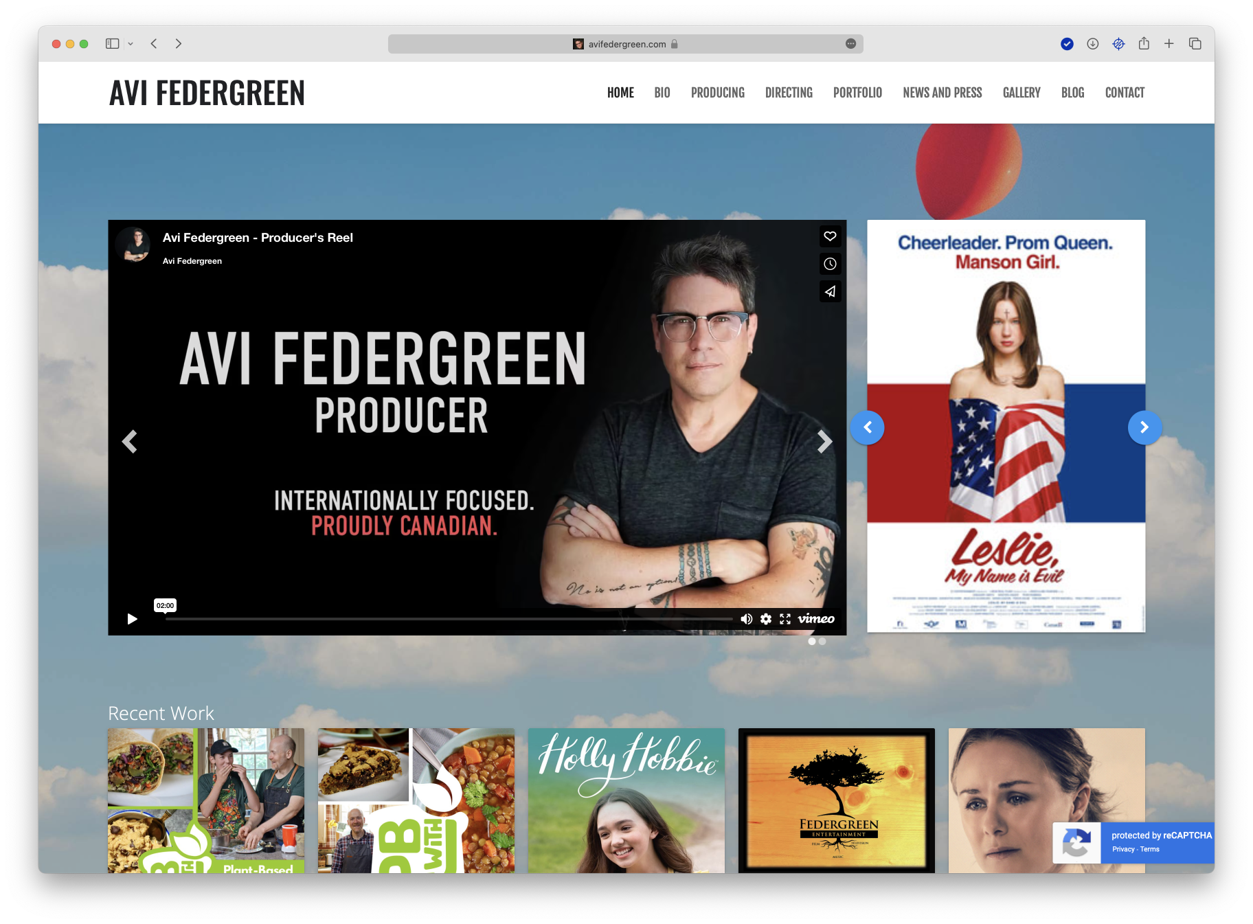 The website homepage features Avi Federgreen.